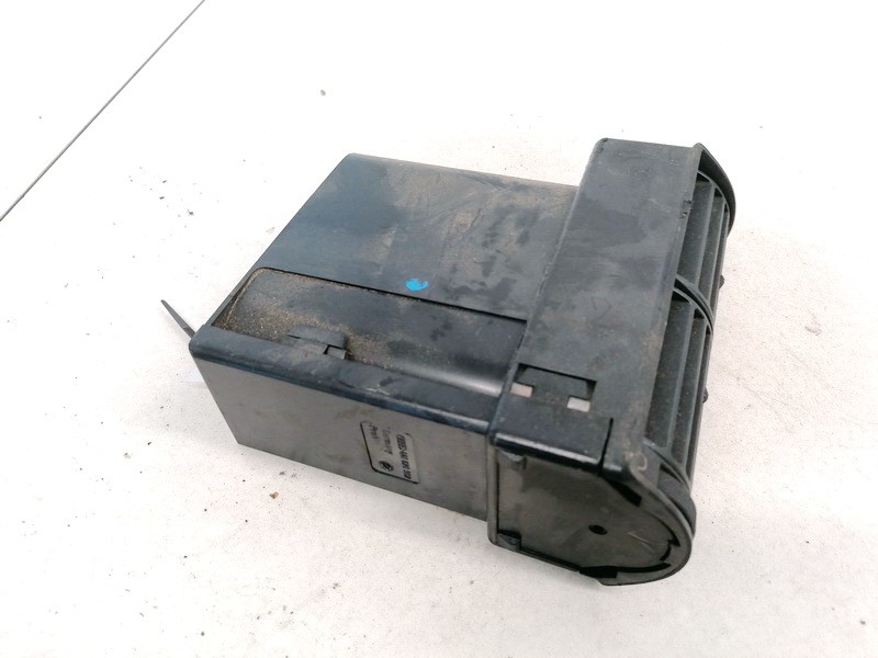 4A1820902 Audi 100 1991 Dash Vent (Air Vent Grille) - Thumbnail 2