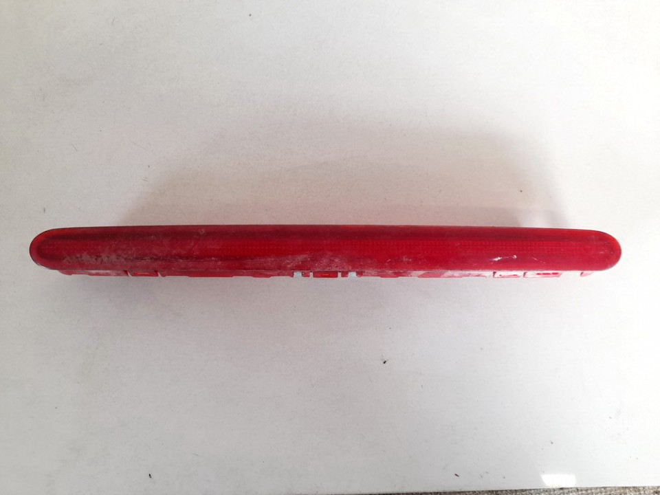 1T0945097A Volkswagen Touran 2004 Dodatkowe światło stopu