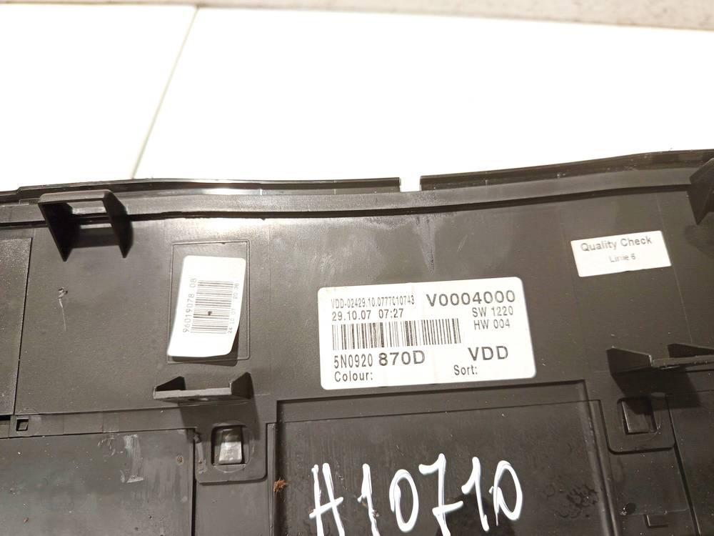 5N0920870D Volkswagen Tiguan 2007 Spidometras - prietaisu skydelis - Thumbnail 3