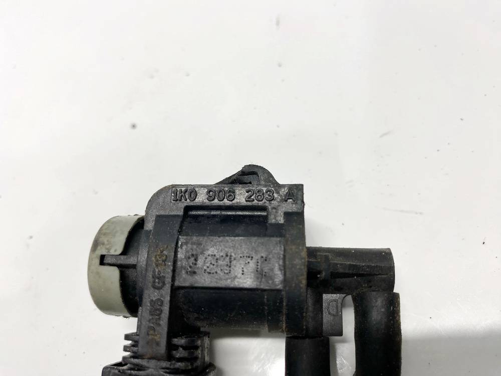 1K0906283A Volkswagen Passat 2007 Electrical selenoid (Electromagnetic solenoid) - Thumbnail 2