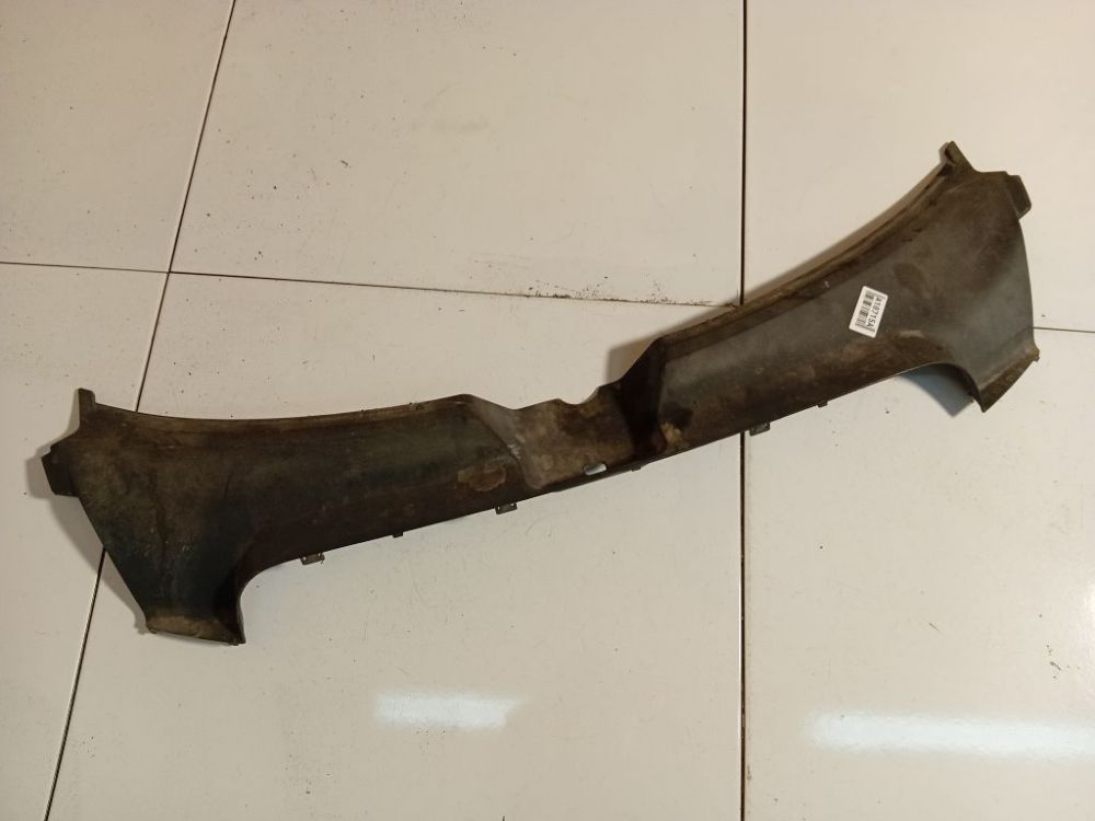 13675 Audi A6 2005 Wiper Muolding - FRONT