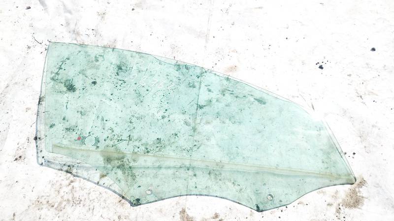 E24300116 Volvo V60 2015 Vitre de Porte Avant Droite