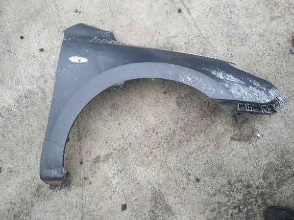 PILKAS Hyundai i30 2008 Garde-boue droite