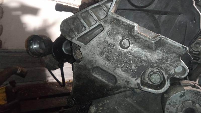 03G199207G Seat Toledo 2009 Wspornik silnika