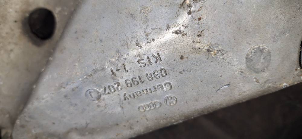 038199207 Audi A3 1997 Engine Mount Bracket and Gearbox Mount Bracket - Thumbnail 3