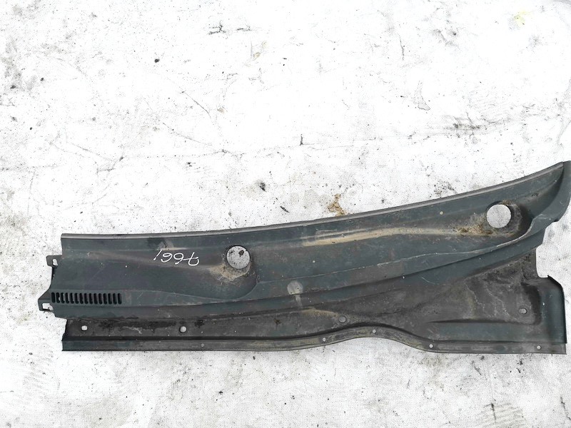 557820F010 Toyota Corolla Verso 2004 Abdeckung Windschutz Wasserkastenabdeckung