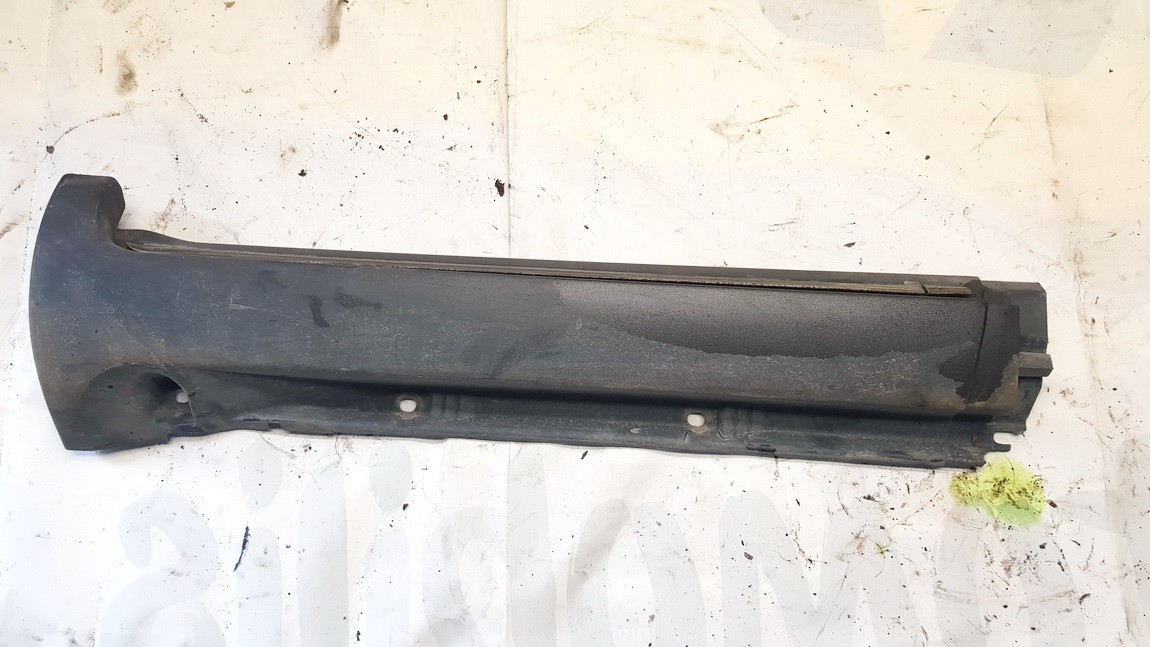Toyota Corolla Verso 2002 FALDON LATERAL, Listón - DERECHO