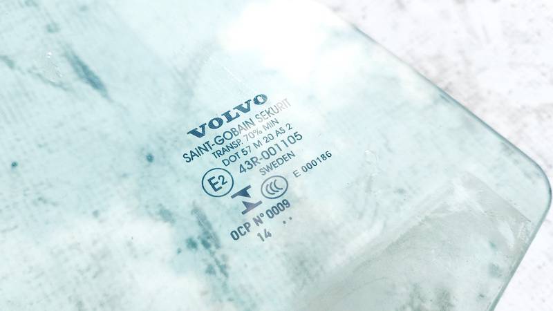 AS2 Volvo V60 2015 Oven lasi - TAKANA OIKEALLA - Thumbnail 2