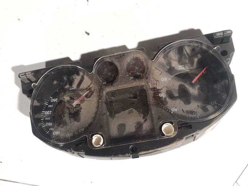 3C0920852A Volkswagen Passat 2006 Spidometras - prietaisu skydelis