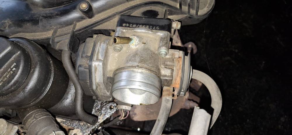 97T239/0240 Audi A3 1997 Stellantrieb Wirbelsteuerung Ventil (Drosselklappe)