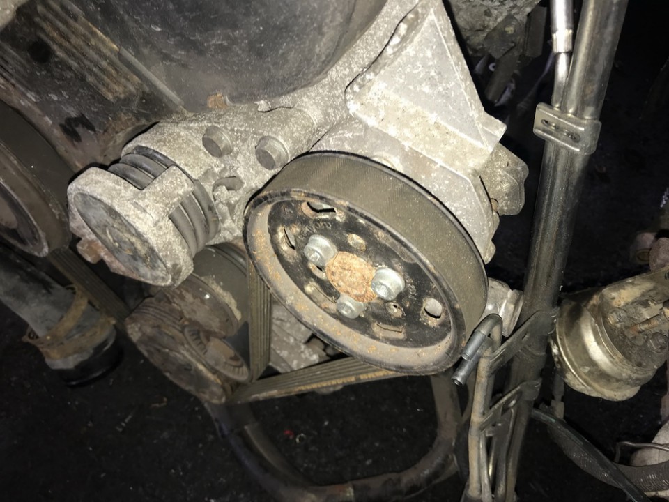 Audi A3 1997 Pump assembly - Power steering pump