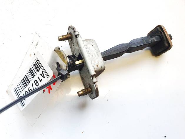 Subaru Outback 2001 кронштейны двери - задний левый