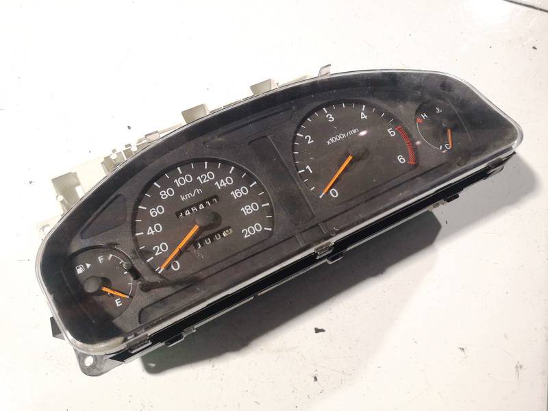 MR381828 Mitsubishi Galant 1999 Speedometers - Cockpit - Speedo Clocks Instrument