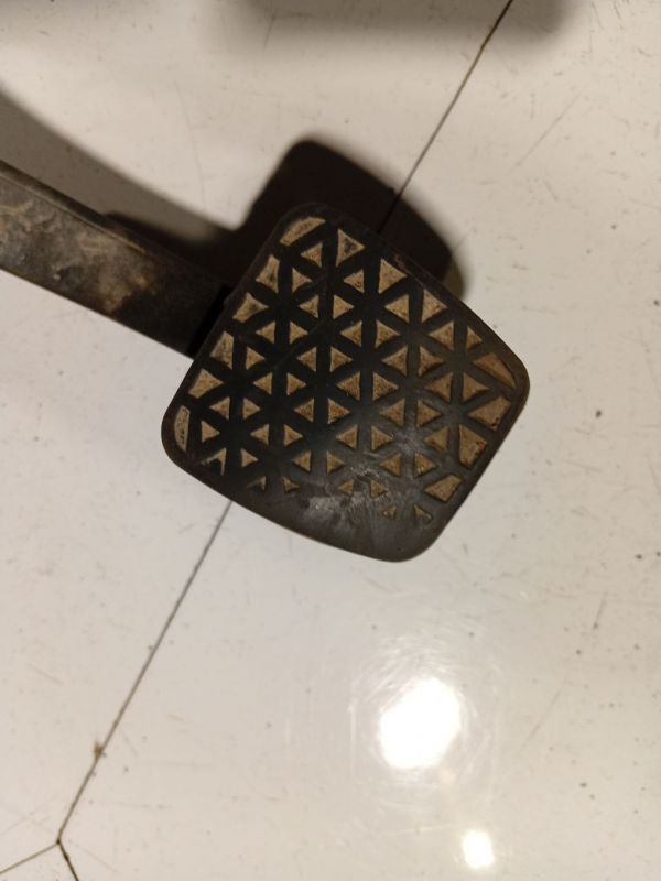 Opel Astra 2006 Педаль сцепления - Thumbnail 2