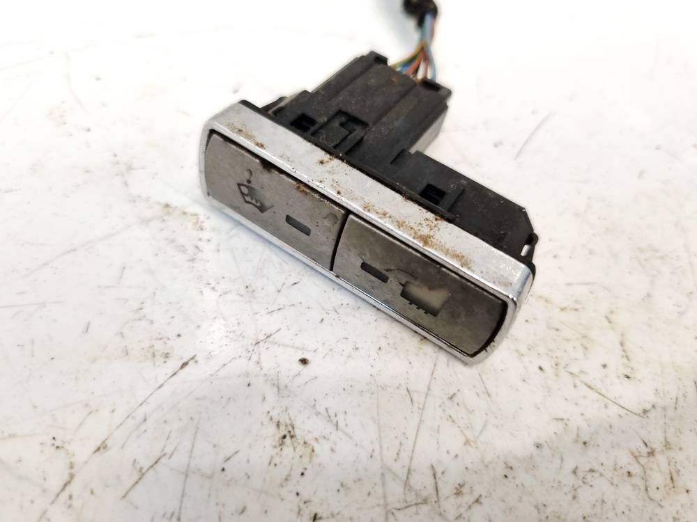 6M2T18K574AB Ford Galaxy 2006 Heated screen switch (Window Heater Switch) - Thumbnail 3