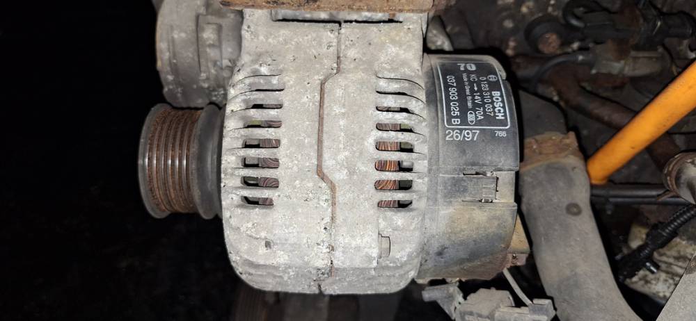 037903025B Audi A3 1997 Lichtmaschine Generator