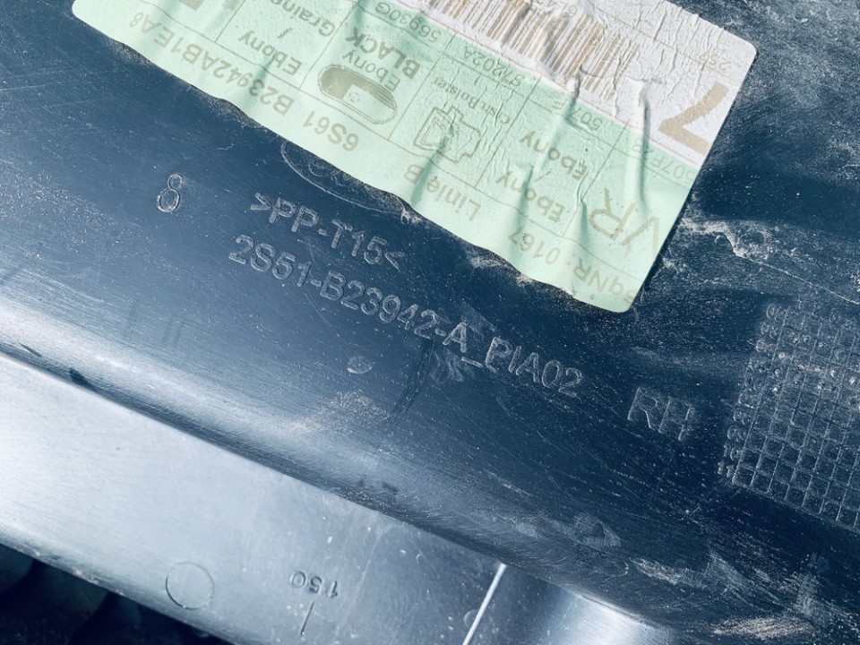 2S51B23942A Ford Fiesta 2006 Oviverhoilu (ABS-levyverhous) - EDESSÄ OIKEALLA - Thumbnail 3