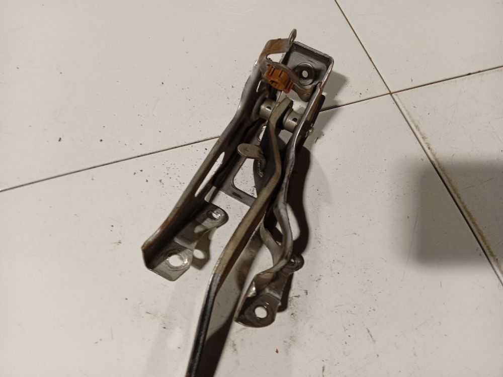 Toyota Yaris 2006 Pedał sprzęgła - Thumbnail 3