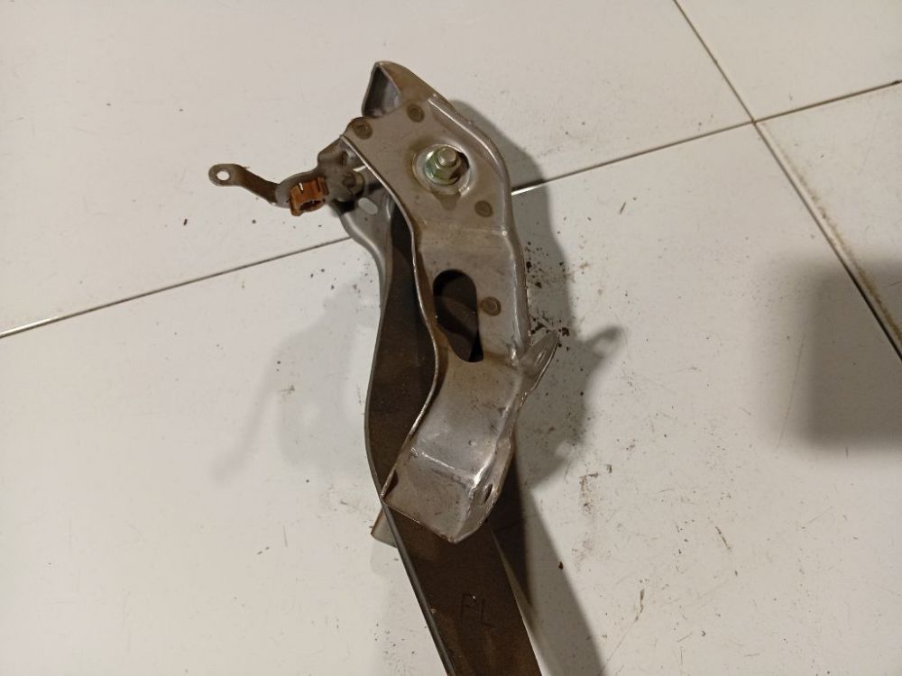 Toyota Yaris 2006 Pedał sprzęgła - Thumbnail 4