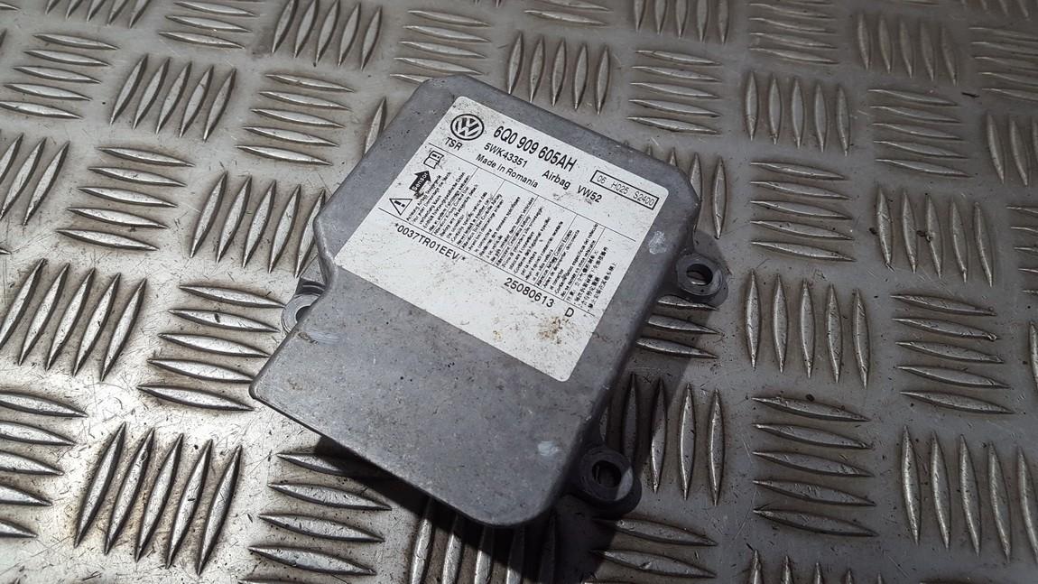 6Q0909605AH Volkswagen Caddy 2008 srs-turvatyynyn tietokone – turvatyynyn ohjausyksikkö