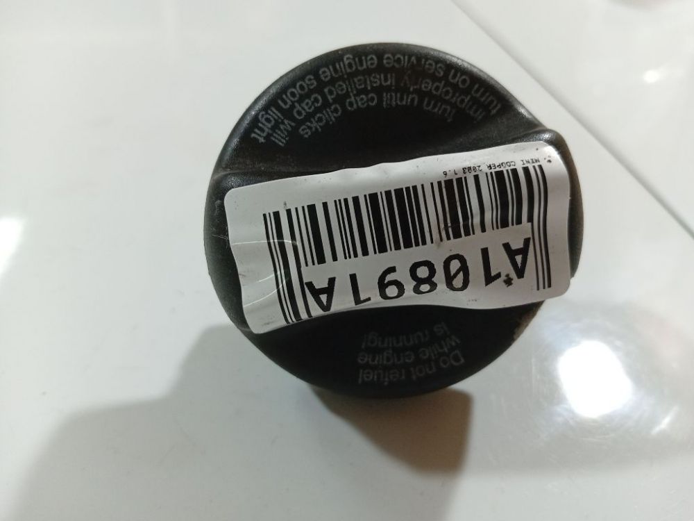 MINI Cooper 2003 Polttoainesäiliön sisäinen korkki