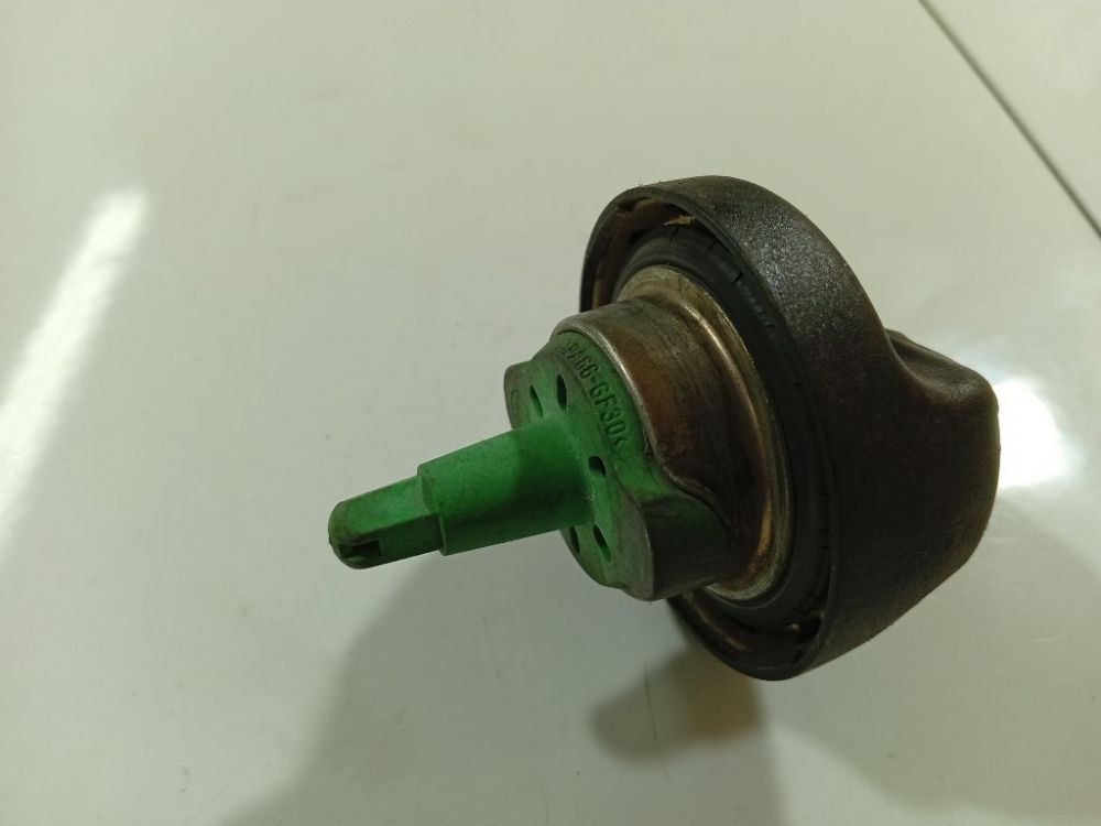 MINI Cooper 2003 Polttoainesäiliön sisäinen korkki - Thumbnail 4