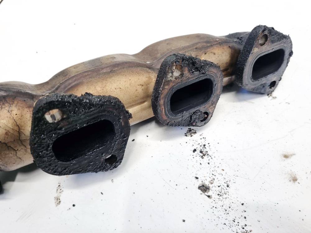 059253033L Audi A6 2005 Exhaust Manifold - Thumbnail 3