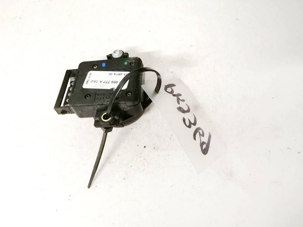 4E0959777A Audi A8 2002 Istuimen säätöpainike - Thumbnail 2