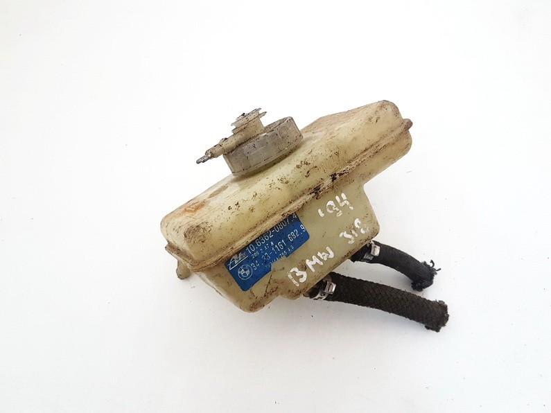 343311616829 BMW 3-Series 1994 Brake Master Cylinder Reservoir