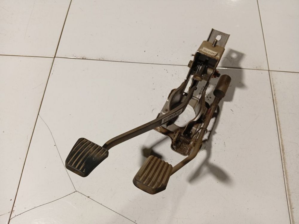 Chevrolet Aveo 2006 Jarrupoljin