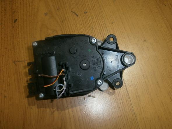 6NN00769201 Skoda Superb 2004 Heater Vent Flap Control Actuator Motor