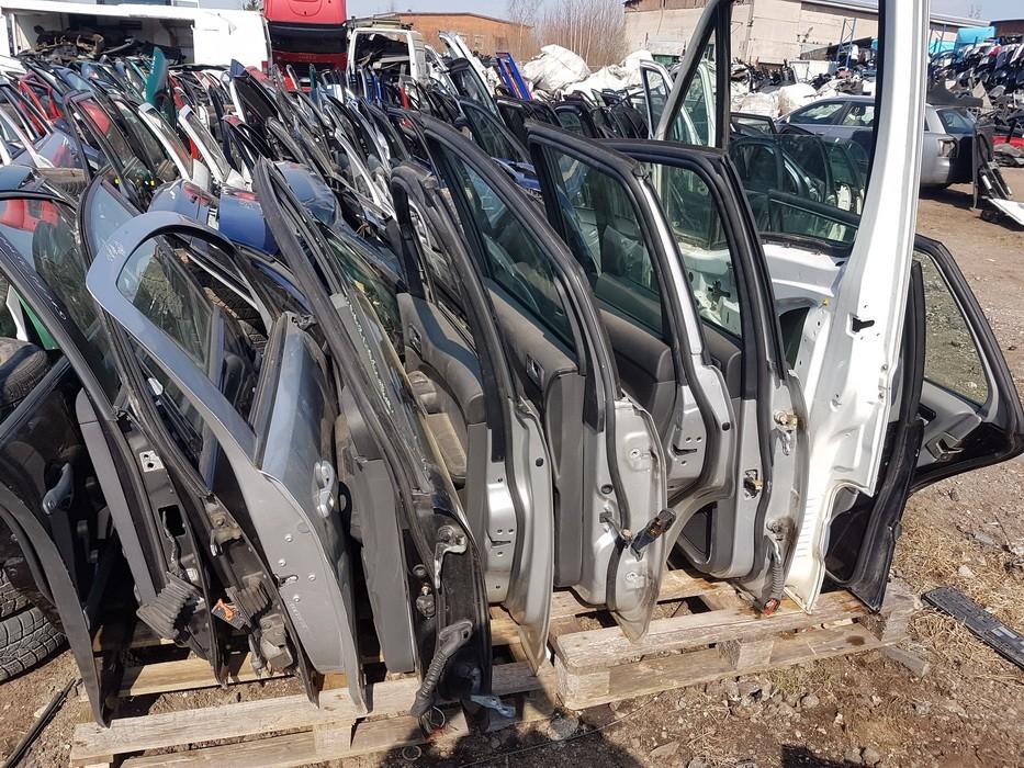 SIDABRINES Ford C-MAX 2006 Takaovi - TAKANA VASEMMALLA