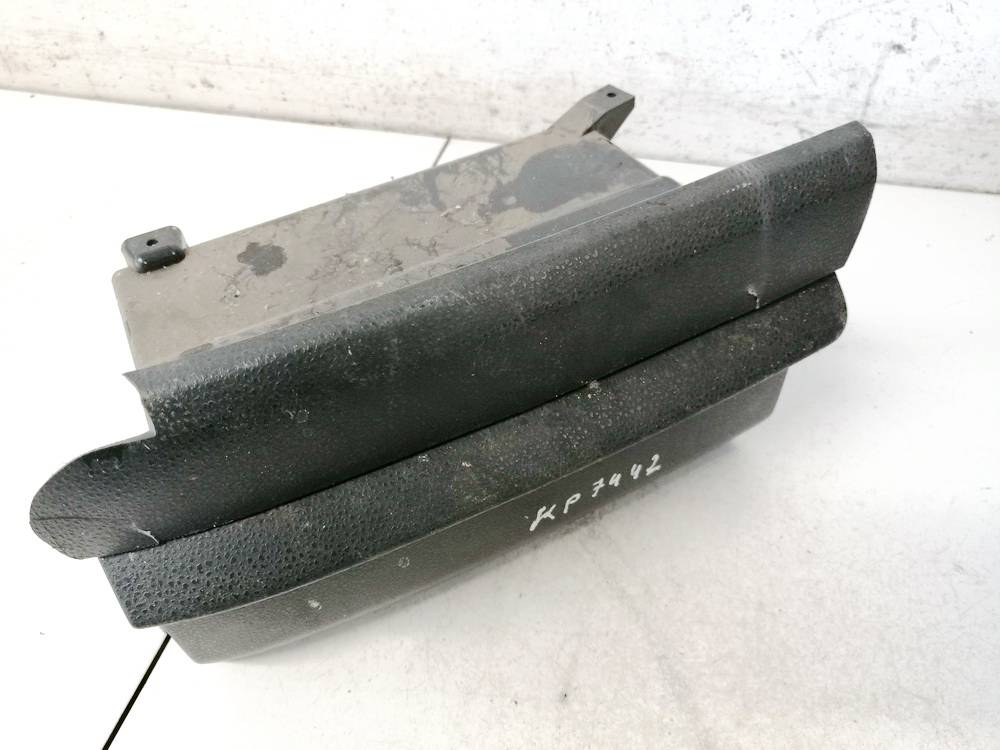 600882600 Seat Cordoba 2003 Glove Box Assembly