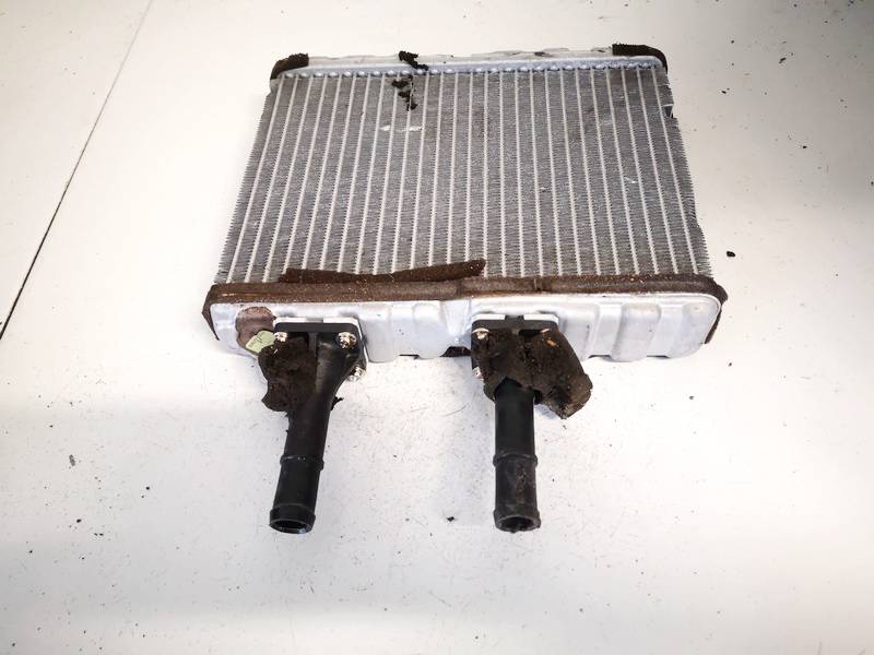 Nissan Primera 2003 Salono peciuko radiatorius