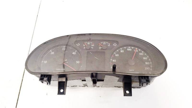 Volkswagen Polo 2007 Prędkościomierz – panel instrumentów