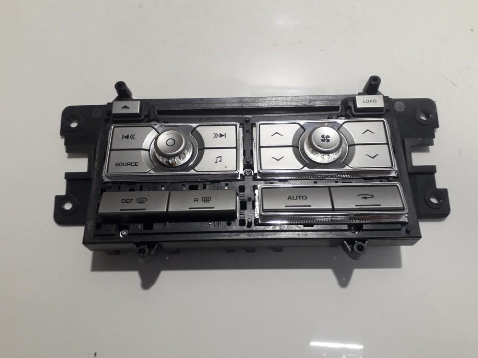 8x3218c858bg 8x3218c858bg Climate Control Panel and Autoradio Jaguar