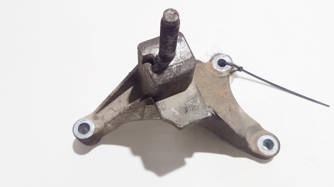 98ab7m125af 98ab7m125af Engine Mount Bracket and Gearbox Mount