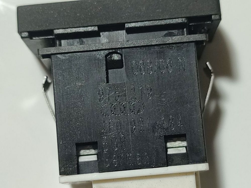 0680611 Audi A6 2006 ESP Switch Button - Thumbnail 4
