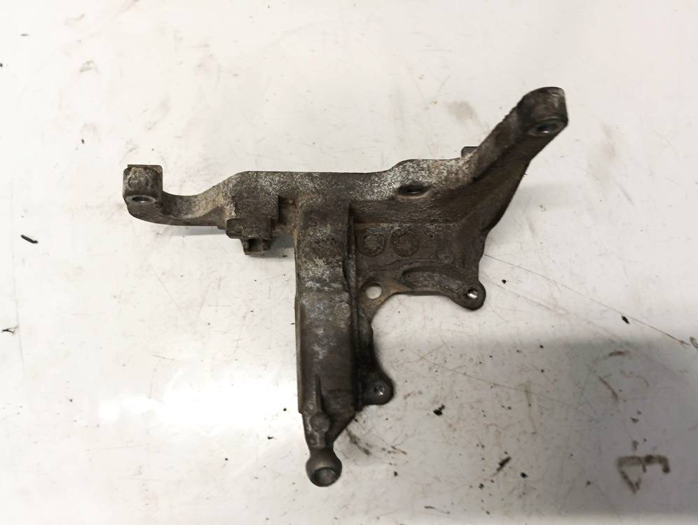 AV6Q9B470BB Ford Fiesta 2014 Engine Mount Bracket and Gearbox Mount Bracket