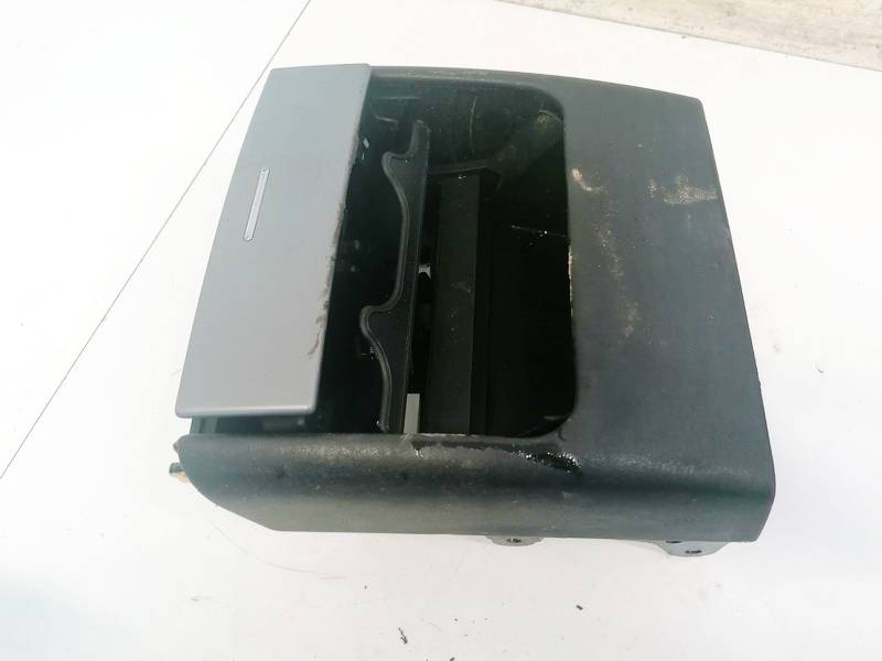 51167077955A 12497510 Cup holder and Coin tray BMW X5 2003 3.0L 15EUR