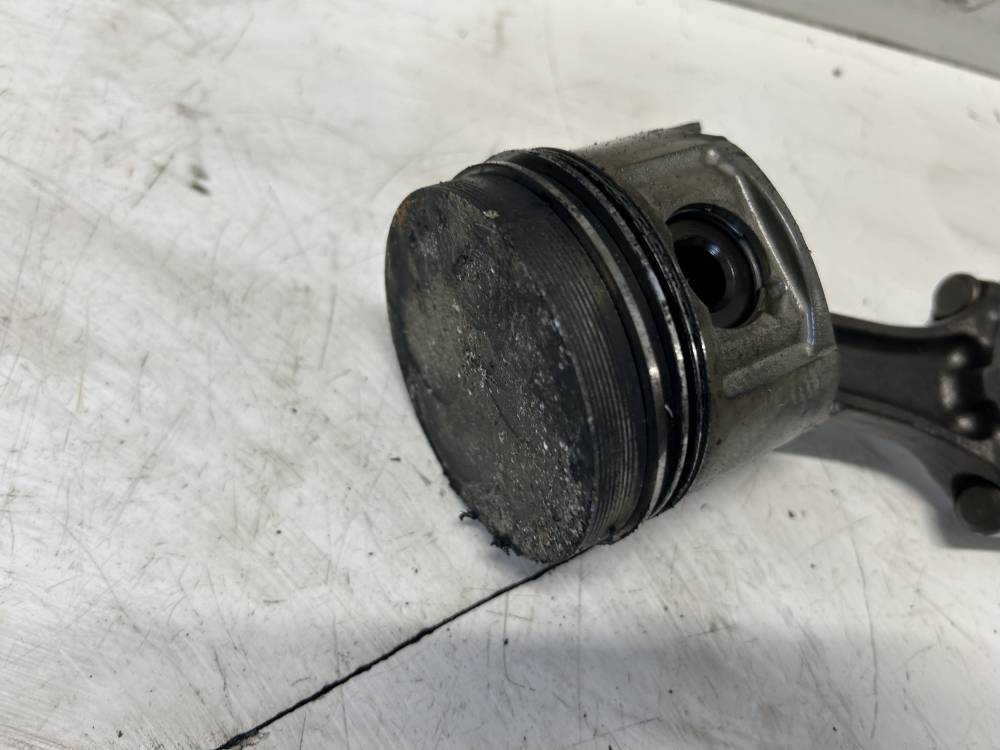 Opel Combo 1997 Tłok z korbowodem - Thumbnail 2