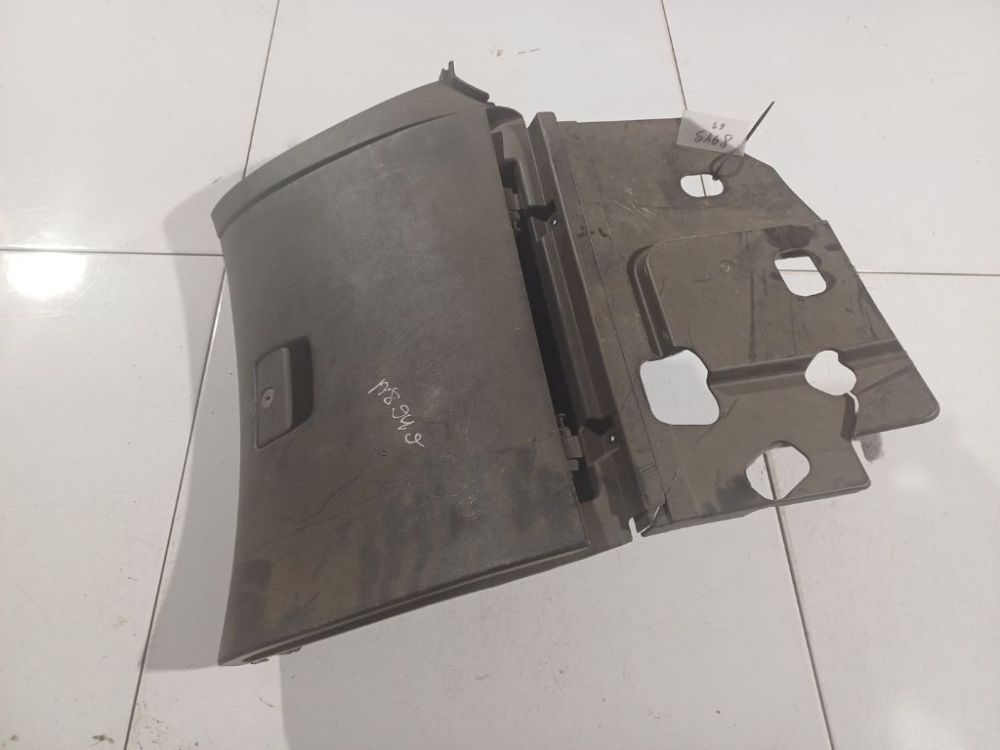 96985561 Chevrolet Cruze 2011 Glove Box Assembly