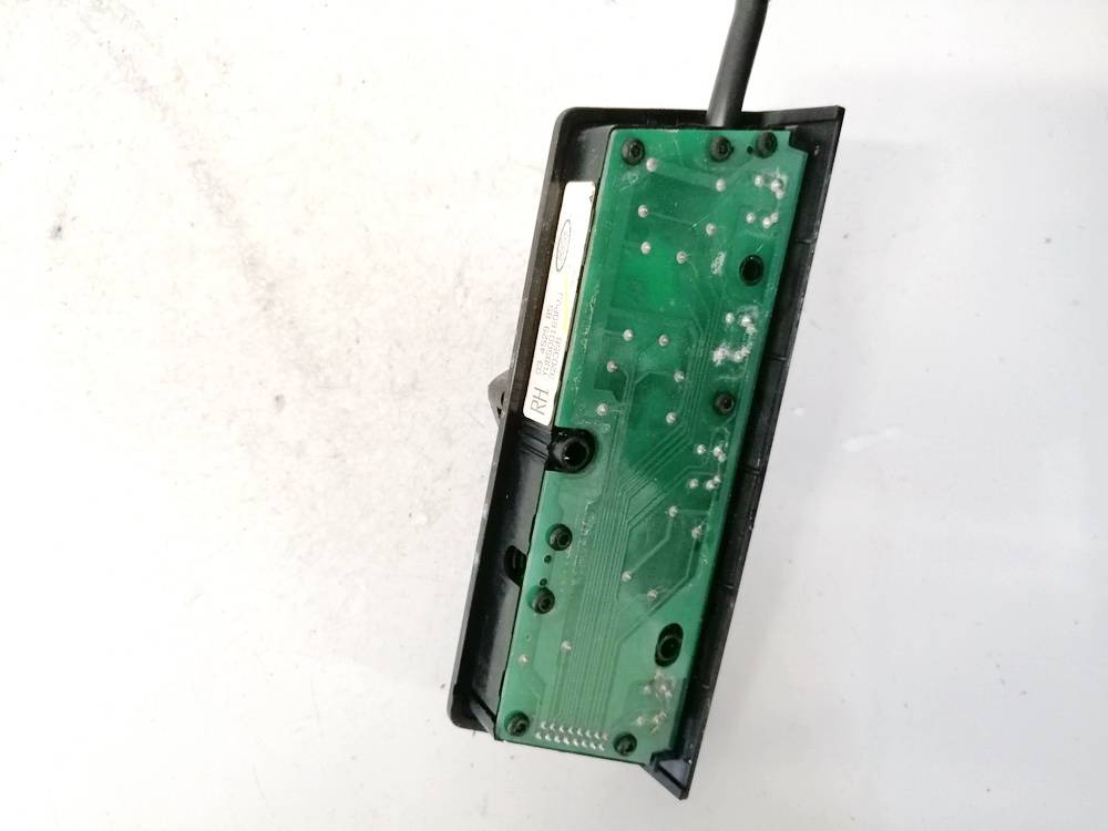 03452985 Toyota Yaris 2004 Sedynes kontroles mygtukas - Thumbnail 2