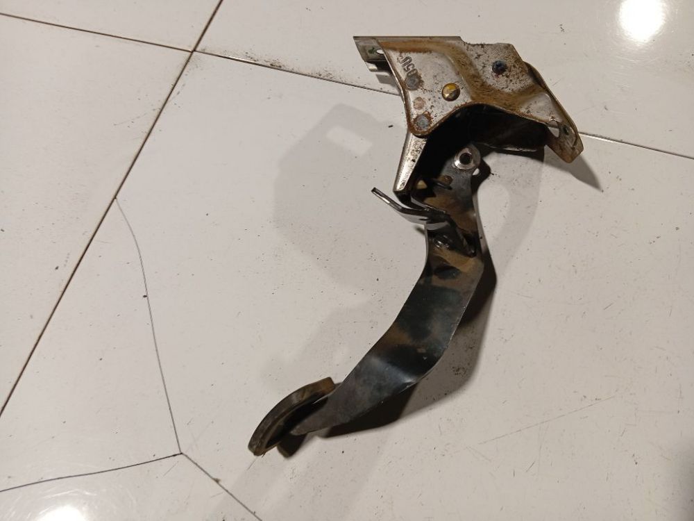 Honda Accord 2004 Pedał hamulca