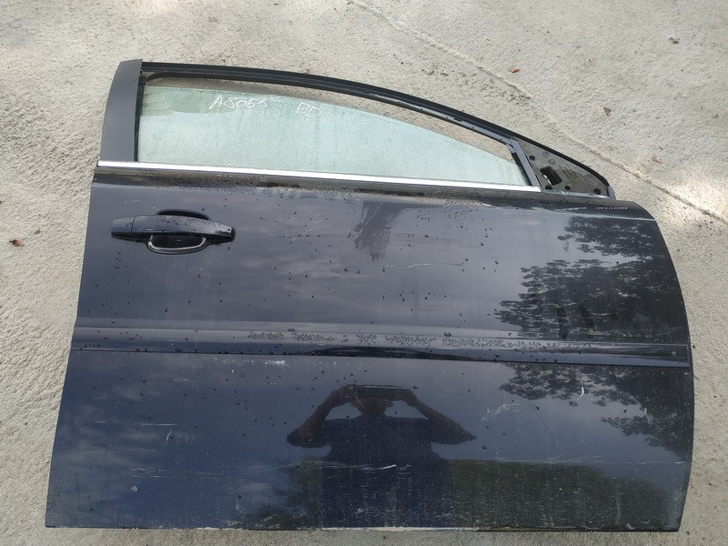 JUODOS Opel Signum 2004 Durys P.D.