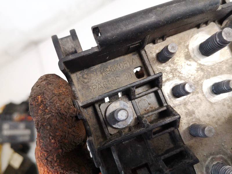 K98K051A Audi Q5 2012 Fuse box - Thumbnail 3