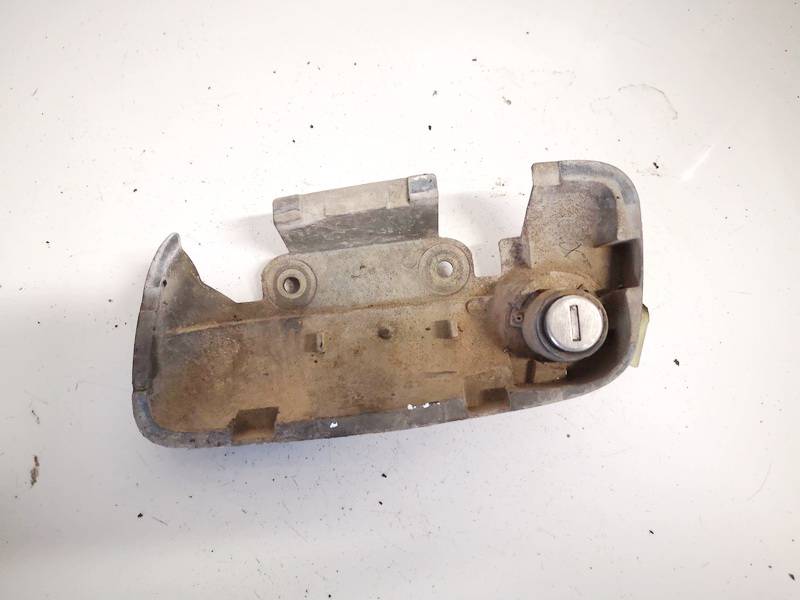 Audi A4 2002 Duru spynele (sirdele)