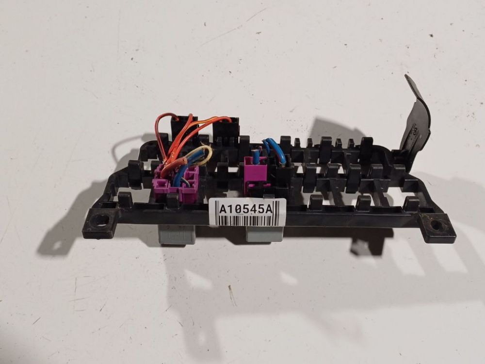 8D0937503E Volkswagen Bora 2003 Fuse box