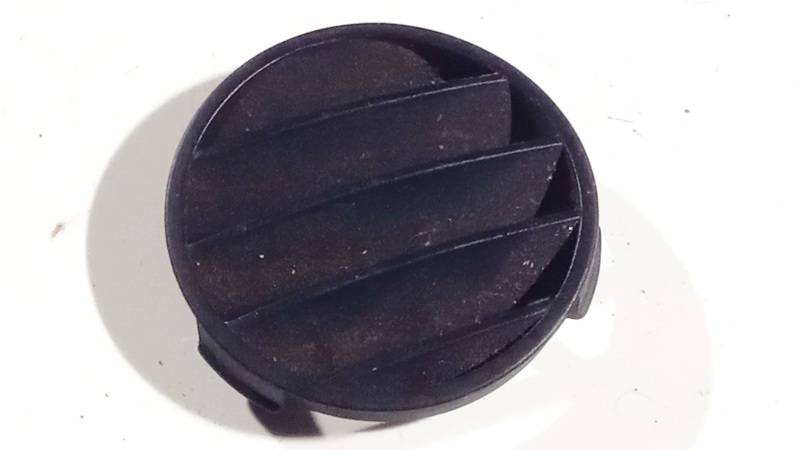 8D0819793 Audi 80 1992 Salono oro groteles D.