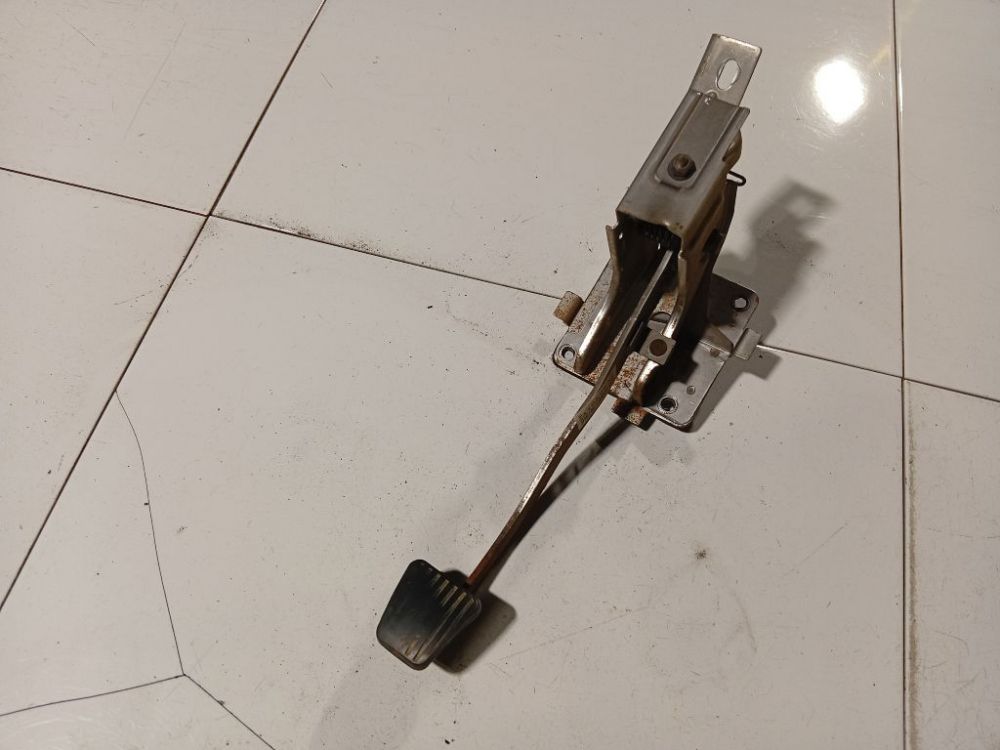 Chevrolet Aveo 2006 Kytkinpoljin